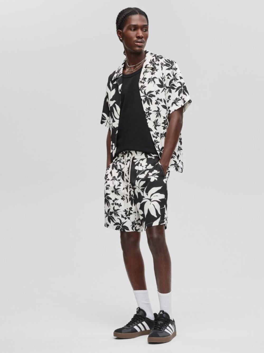 Mode of One Men's Palm Reverse Splicing Pull-on Shorts, Macy's - Neo Natural NWT